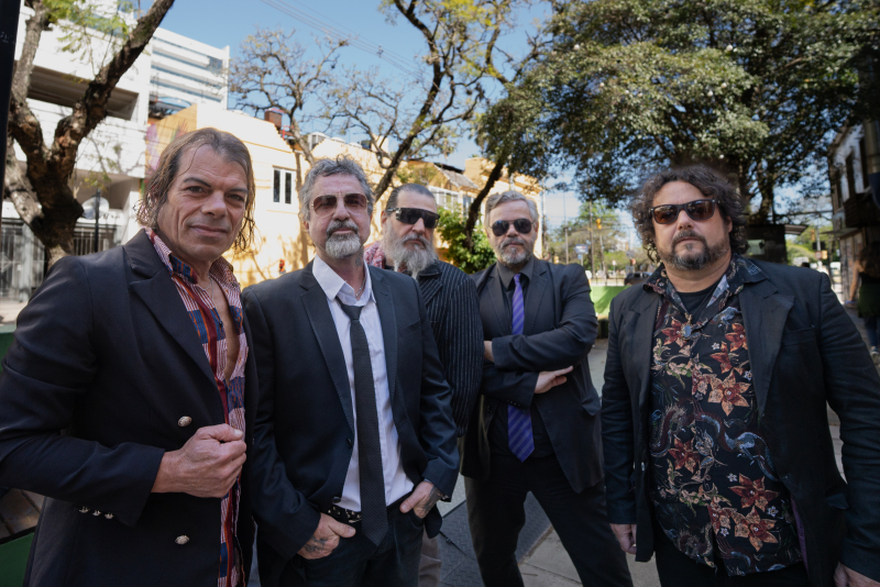 Eternos Cascavelletes homenageiam Júpiter Maçã em show especial no Opinião, nesta sexta-feira (14), em Porto Alegre