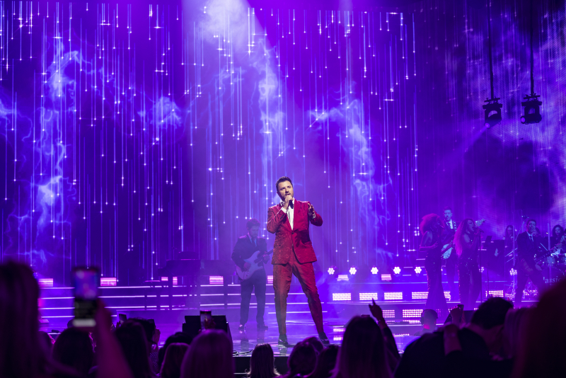 Maurício Manieri apresenta 'Classics Super Hits' em Porto Alegre nexta sexta-feira, 21 de novembro no Auditório Araújo Vianna