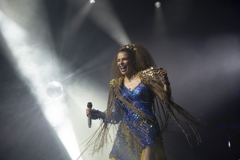 Concerto Comunitário Zaffari de Natal 2025 promete noite inesquecível com Vanessa da Mata no Parque Moinhos de Vento