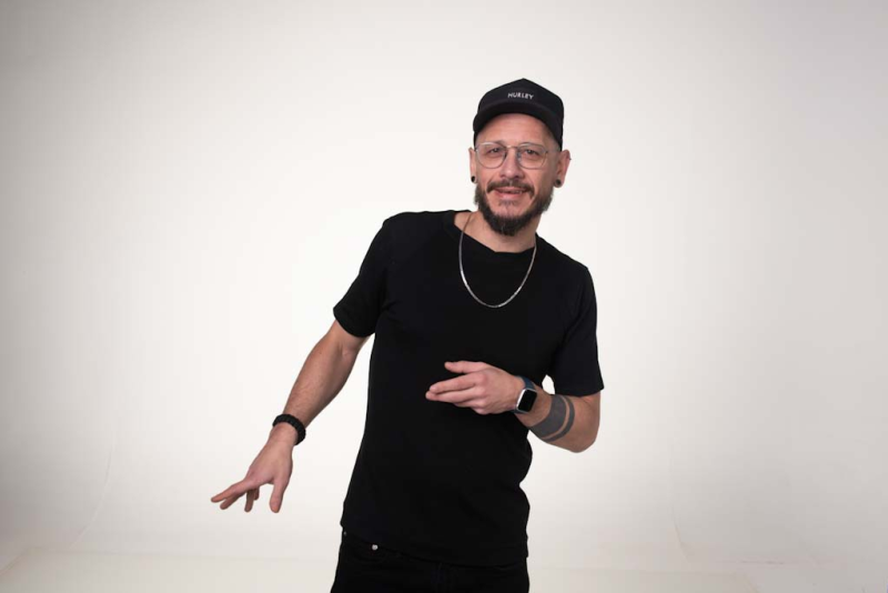 <br />
<b>Notice</b>:  Undefined variable: lnb in <b>/home/u642903088/domains/supertransado.com.br/public_html/site/app/views/artigo.php</b> on line <b>228</b><br />
<br />
<b>Notice</b>:  Trying to get property 'TITULO' of non-object in <b>/home/u642903088/domains/supertransado.com.br/public_html/site/app/views/artigo.php</b> on line <b>228</b><br />
