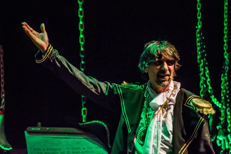 <br />
<b>Notice</b>:  Undefined variable: lnb in <b>/home/u642903088/domains/supertransado.com.br/public_html/site/app/views/artigo.php</b> on line <b>228</b><br />
<br />
<b>Notice</b>:  Trying to get property 'TITULO' of non-object in <b>/home/u642903088/domains/supertransado.com.br/public_html/site/app/views/artigo.php</b> on line <b>228</b><br />
