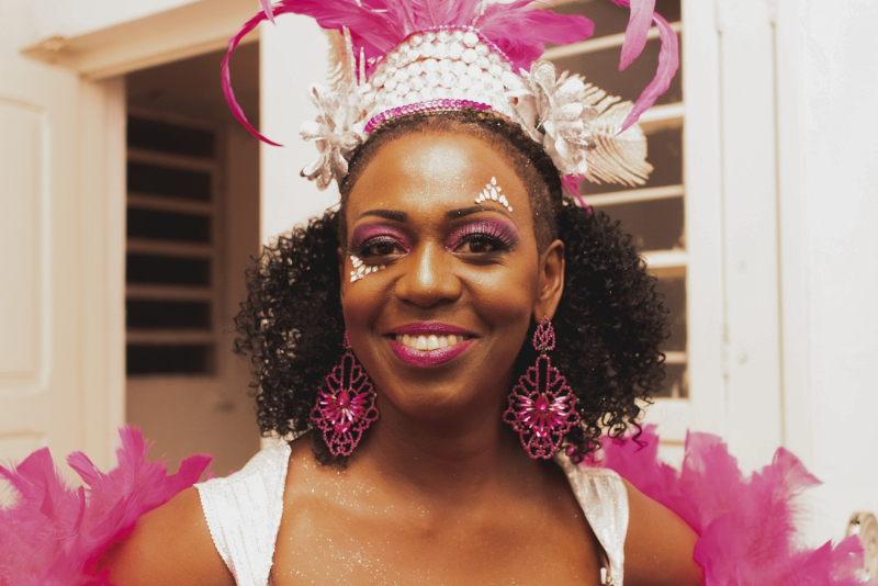 CarnaGlau 2026: Glau Barros comanda baile de Carnaval no Café Fon Fon em Porto Alegre