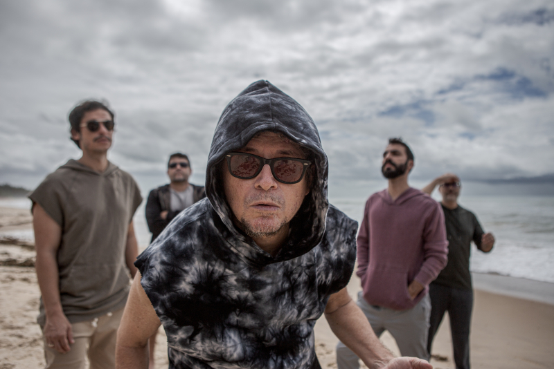 Mundo Livre S/A retorna ao Opinião em março com show que revisita a história do manguebeat