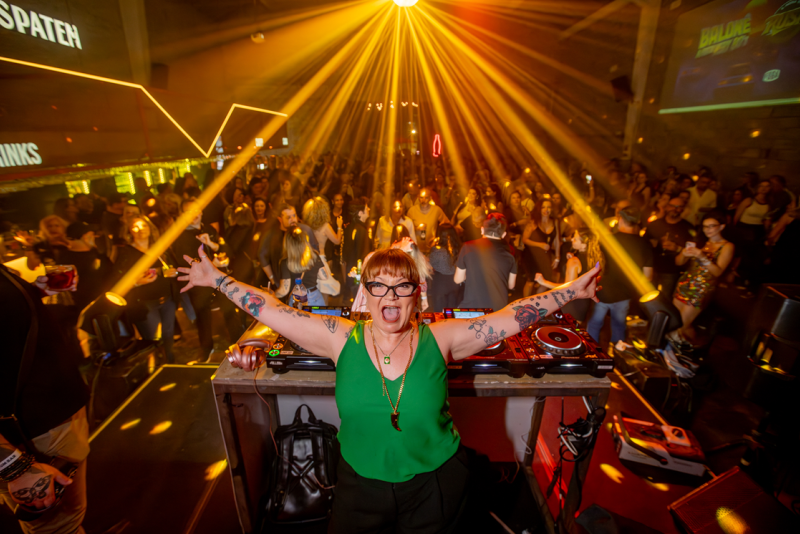 Festa da Taís estreia em Porto Alegre com noite dedicada à pista de dança no Encouraçado Butikin