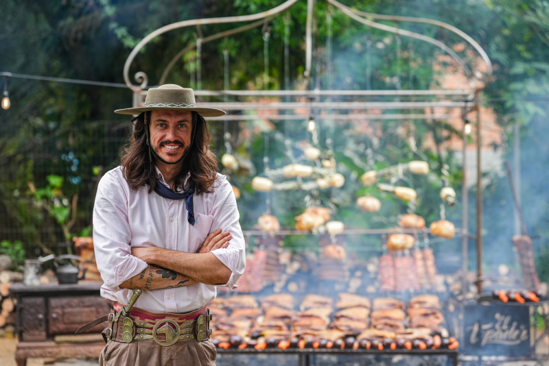 Páscoa ao ar livre: Rancho Tabacaray promove edição especial do Domingo de Fogo de Chão em Porto Alegre