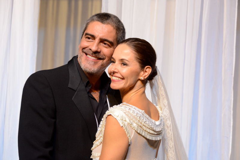 'Casa, Comida e Alma Lavada' chega a Canoas com Bianca Rinaldi e Junno Andrade na sexta-feira (10), no Teatro do SESC