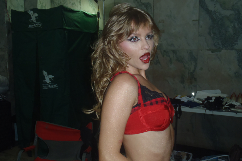 Luísa Sonza lança 'Brutal Paraíso': álbum explora contraste entre utopia e realidade com sonoridade pop e brasileira