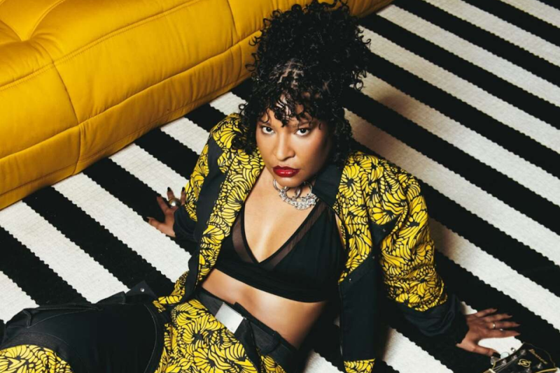 Palco Giratório recebe Rock in Gil: Larissa Luz revisita a obra de Gilberto Gil em show no Teatro Simões Lopes Neto