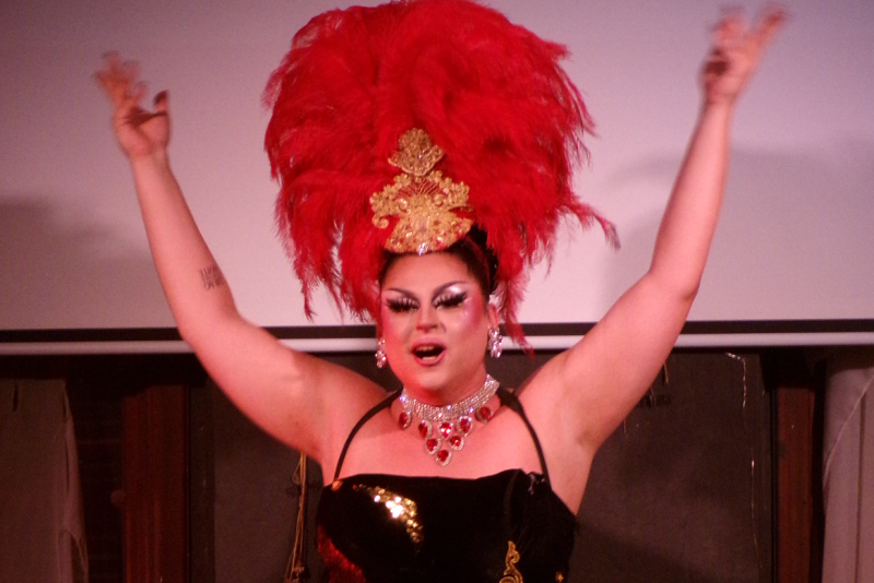 Cabaret LaGorda estreia em Porto Alegre com espetáculo sobre memória, identidade e trajetória drag