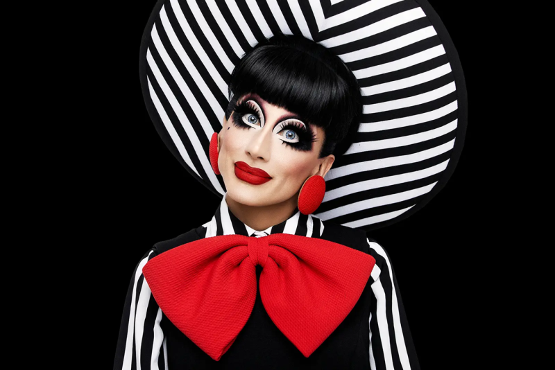 Bianca Del Rio retorna a Porto Alegre com a nova turnê 'It Gets Bitter' em apresentação única no Teatro do Bourbon Country