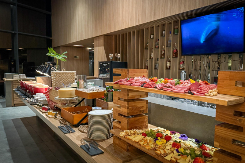 Programação de inverno do DoubleTree by Hilton Porto Alegre reúne noites de caldos, sopas e massas no restaurante Origens