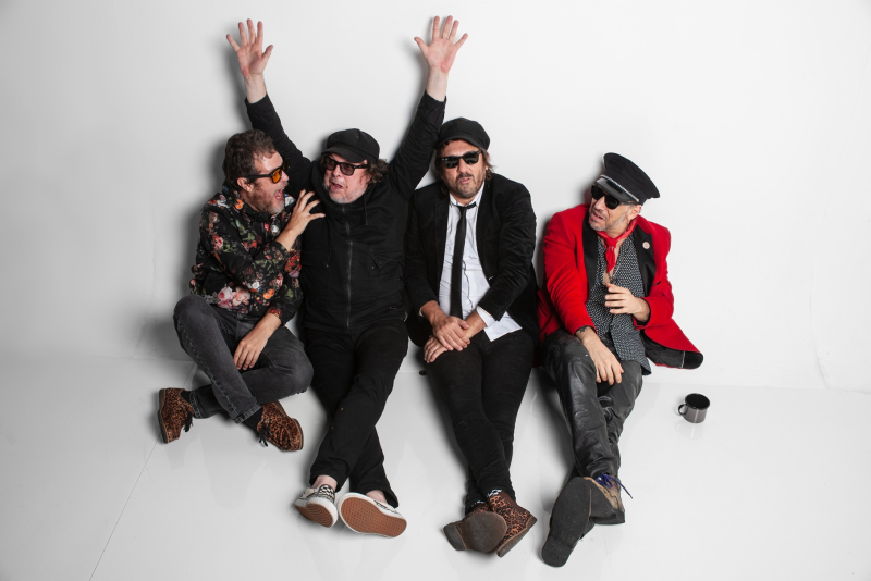 Cachorro Grande celebra 25 anos do álbum de estreia com show especial no Auditório Araújo Vianna na sexta-feira (24)